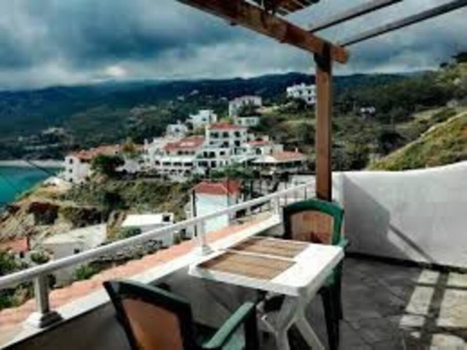 Δίχωρο Στούντιο Στον Κέντρο Του Αρμενιστή Apartman Armenisztísz Kültér fotó